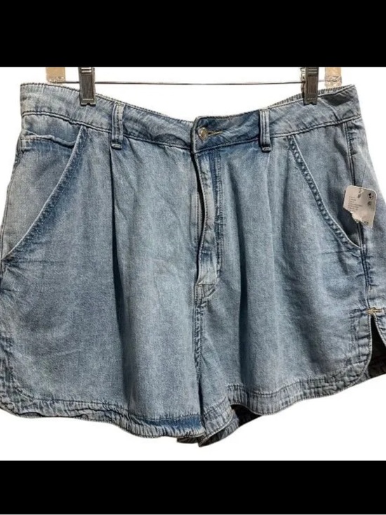 Pants - Free people jean shorts Denim Blue Women's NEW we the free